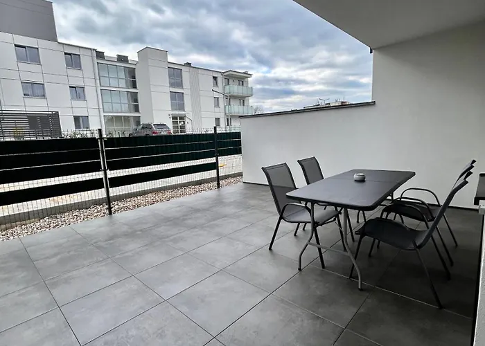 Boleslaviaapartments - Merci 4, Private Parking Free, Air Condition Appartement *